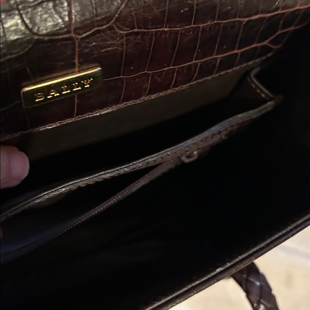 Bally Brown Croc Embossed Leather Flap Shoulder Hand Bag- Amazing! - Picture 10 of 11